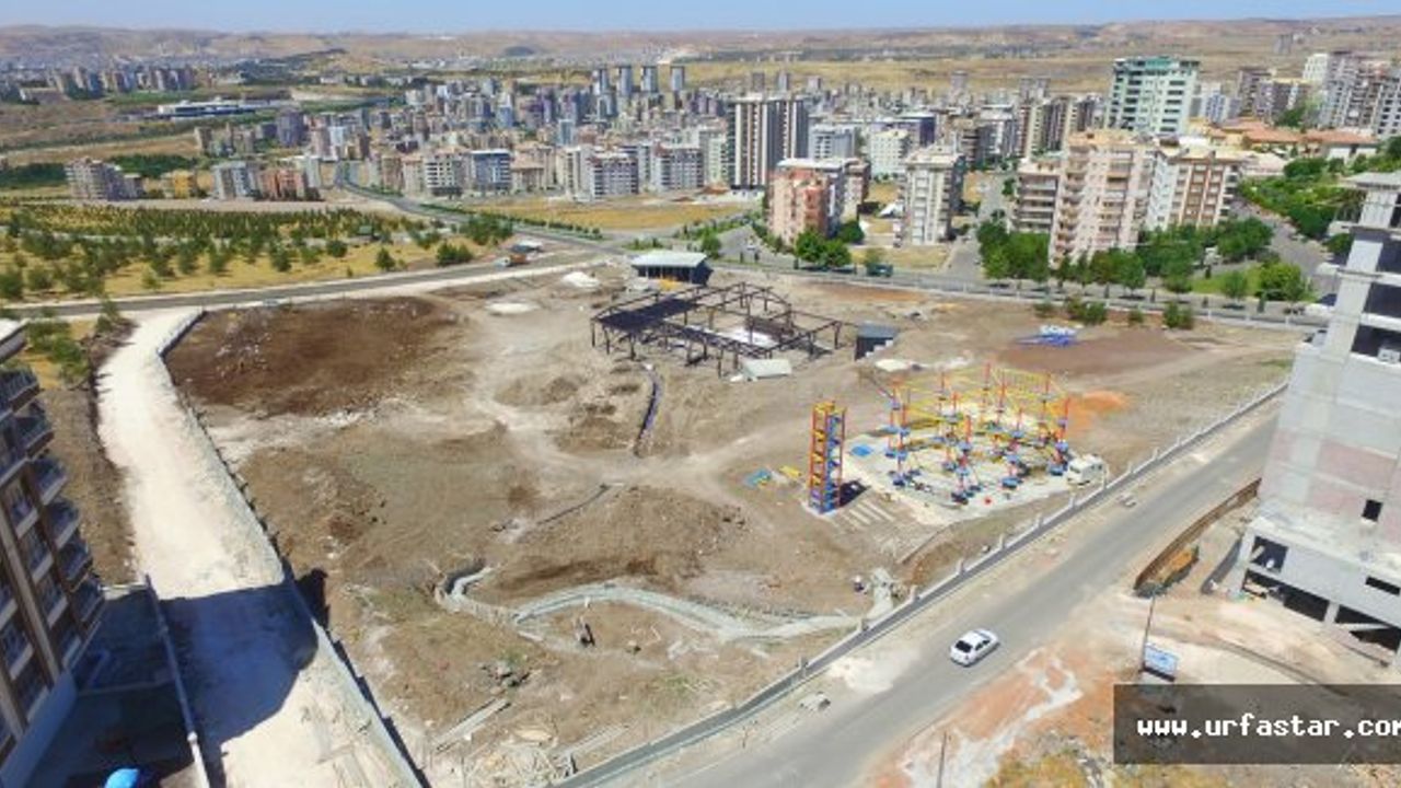 Çocuk oyun dünyasının inşaatı sürüyor