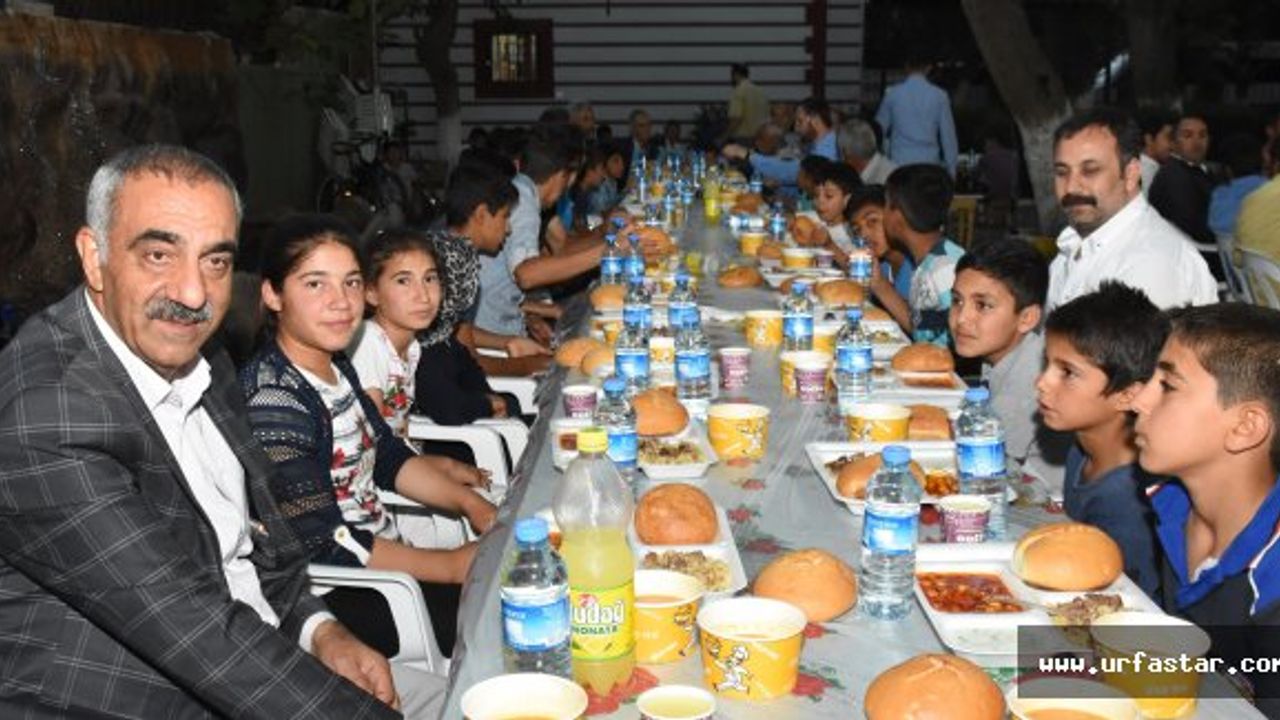 Hilvan Belediyesi, Yetimler İçin İftar Verdi