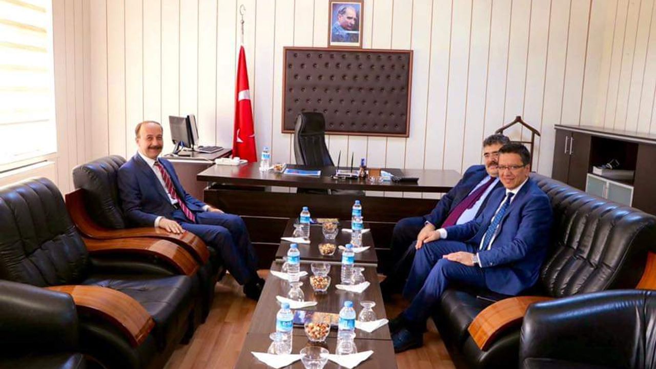 Albayrak'ı ilk tebrik eden oldu...