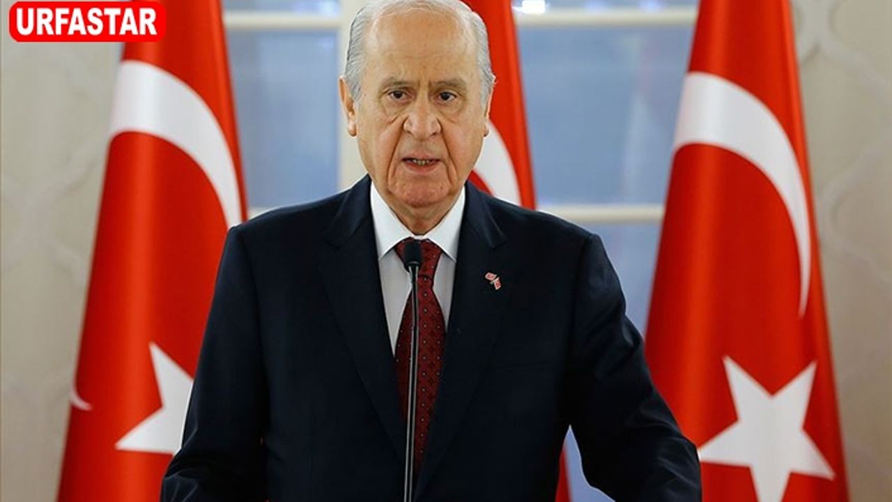 Bahçeli, "Bayramın birliğimizi ve dirliğimizi pekiştirmesini diliyorum.'