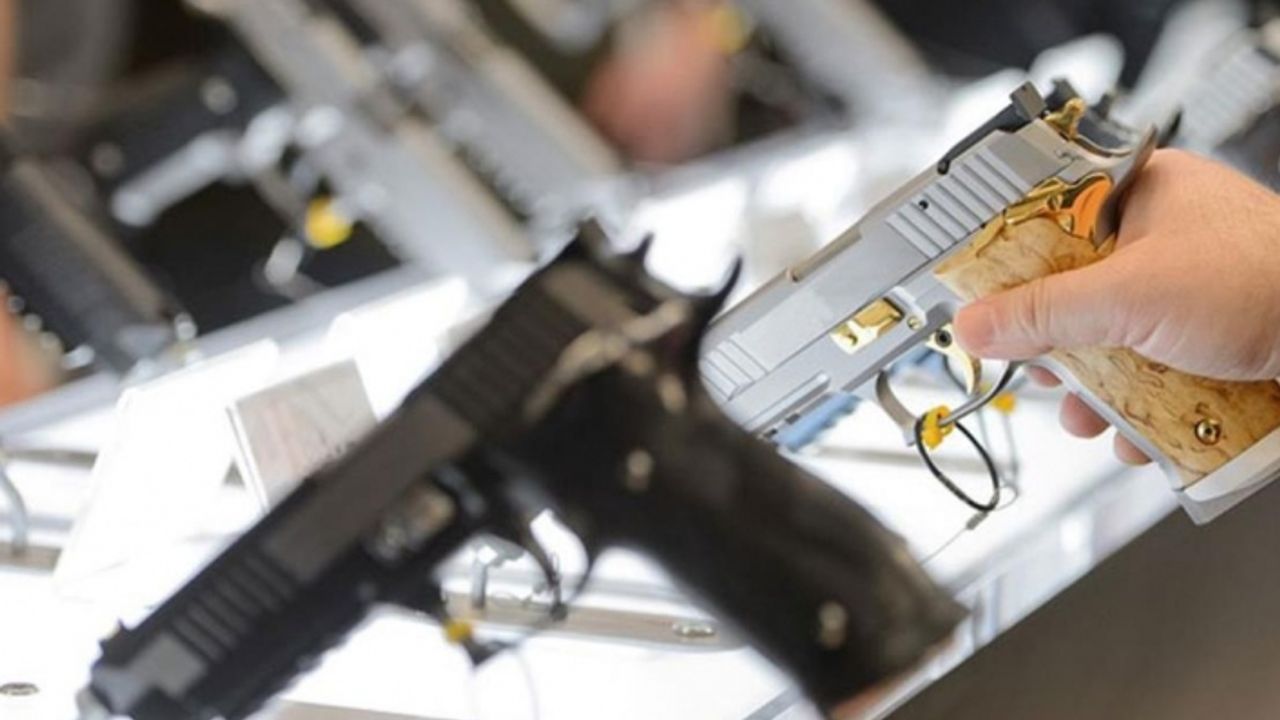 Yönetmelik değişti... Onların silah ruhsatına el konulacak