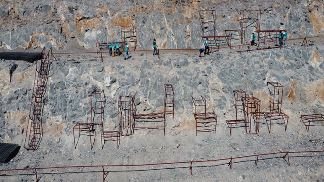 Büyükşehir'in Karaköprü'de ki projesinde çalışmalar sürüyor