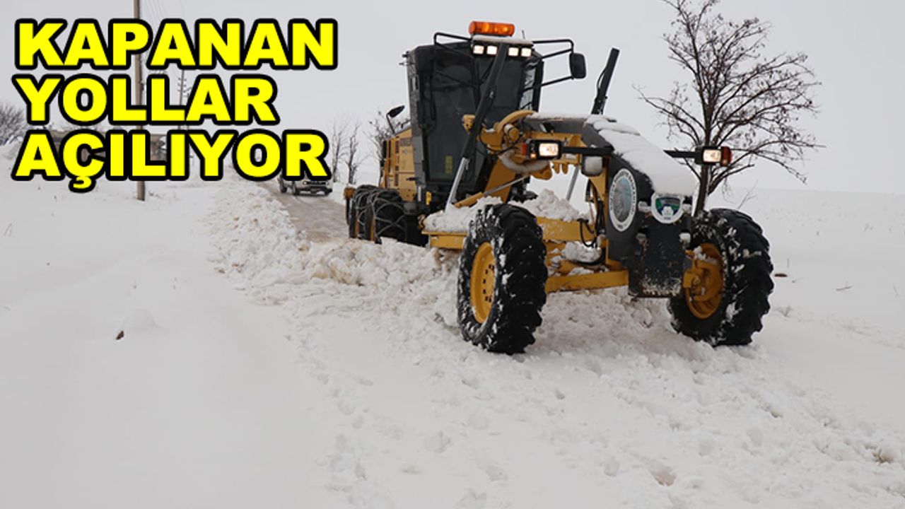 Bozova’da karla mücadele aralıksız sürüyor