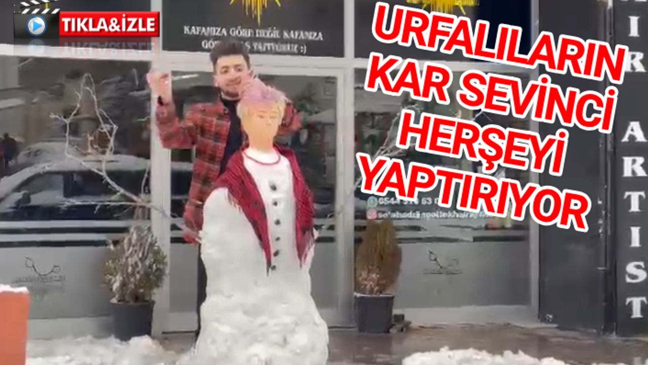 Soğuk havada müşteri gelmeyince o da kardan adamı traş etti
