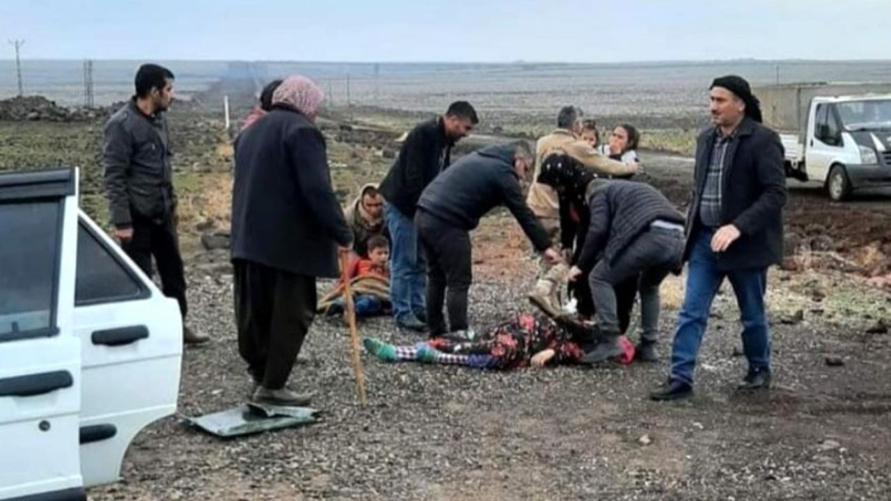 Viranşehir'de kamyon ile otomobil çarpıştı