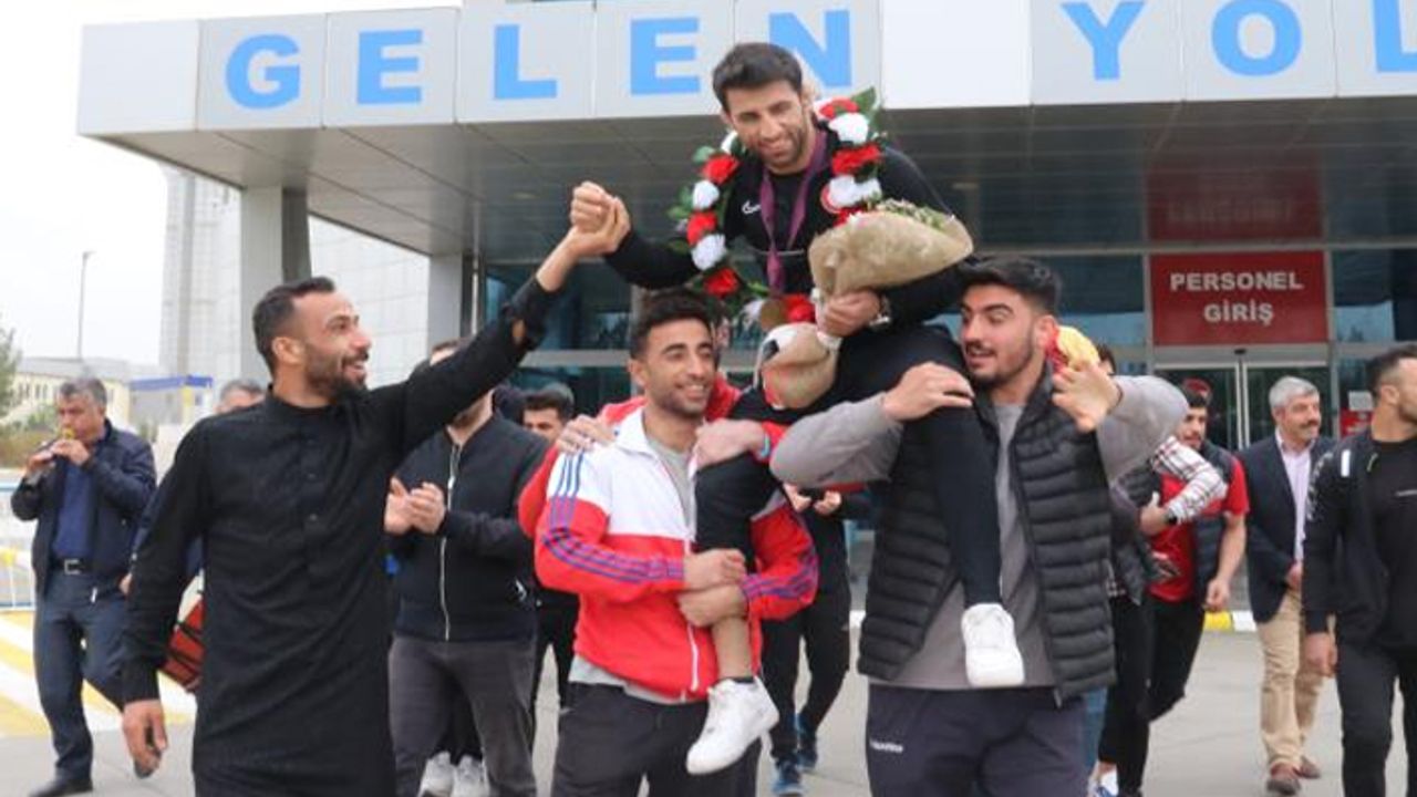 Avrupa Şampiyonu Urfa'da böyle karşılandı