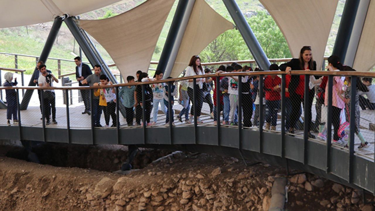 Haliliye Belediyesi ile minikler ilk kez Göbeklitepe’de