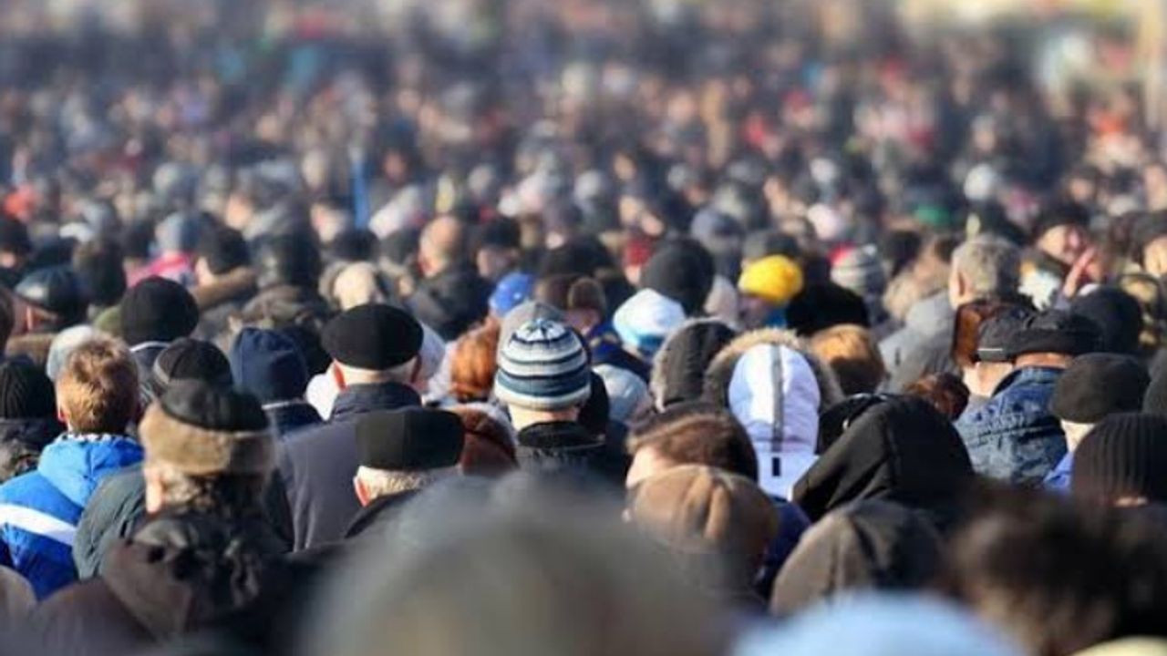 Koronavirüsün bitişiyle ilgili tarih verdiler