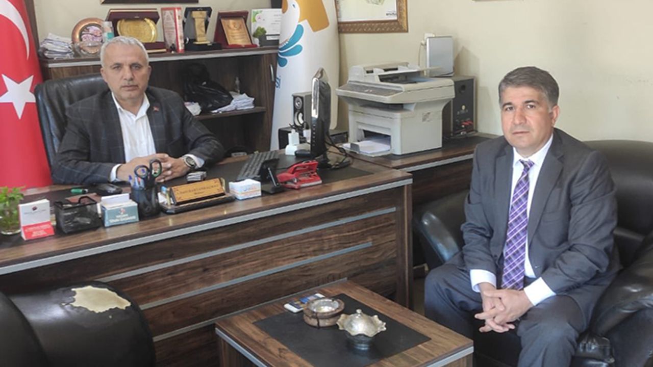 Dr. Süleyman Gök'ten Şanlıurfa Muhtarlar Derneğine ziyaret
