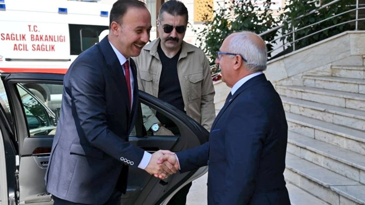 Vali Erin, Bakay'ı tebrik etti