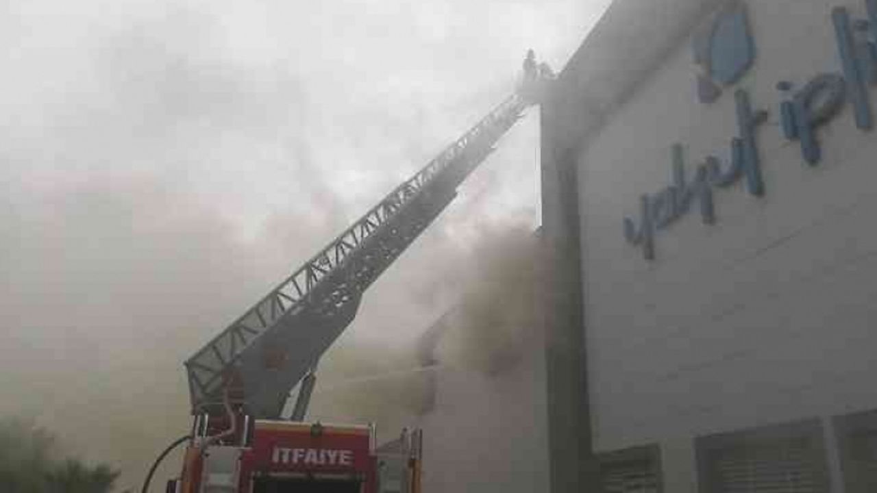 Urfa OSB'de korkutan yangın!