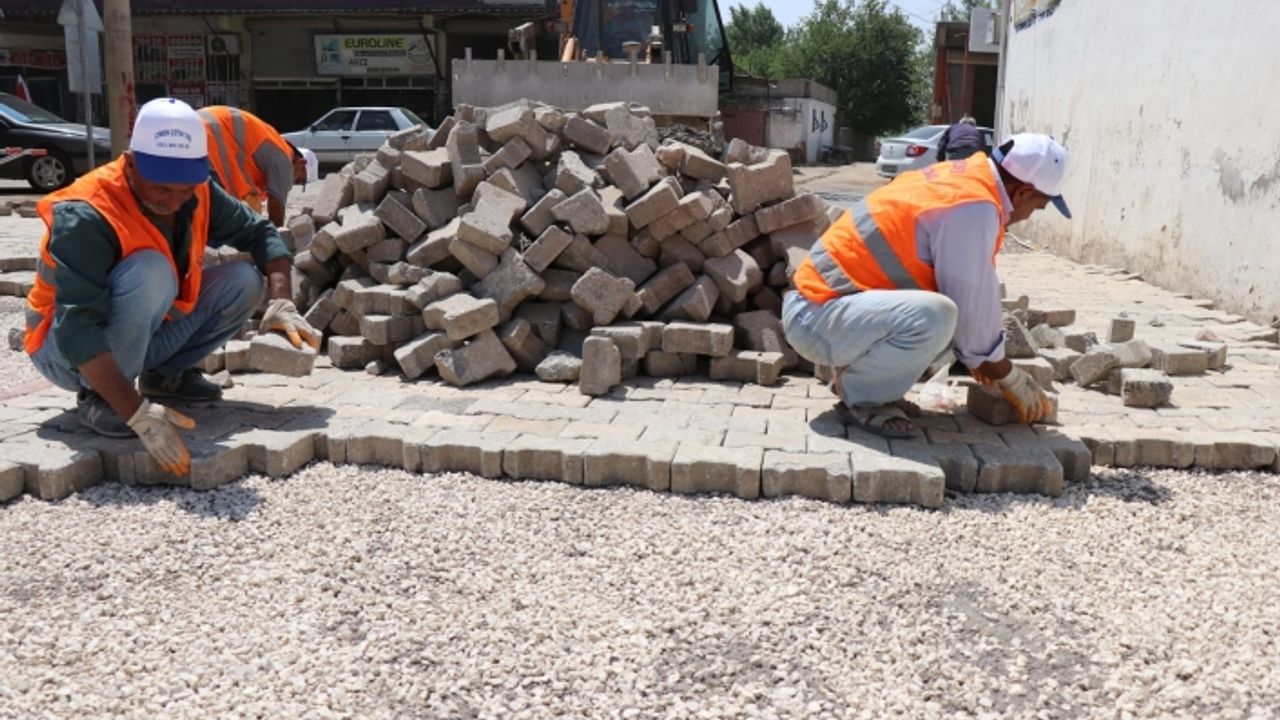 Bozova Belediyesi ilçedeki çalışmalarını sürdürüyor