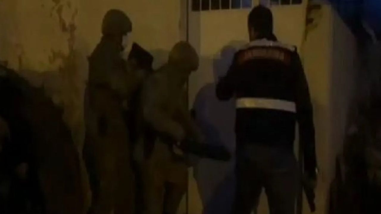 Urfa ile 13 ilde terör örgütüne büyük darbe