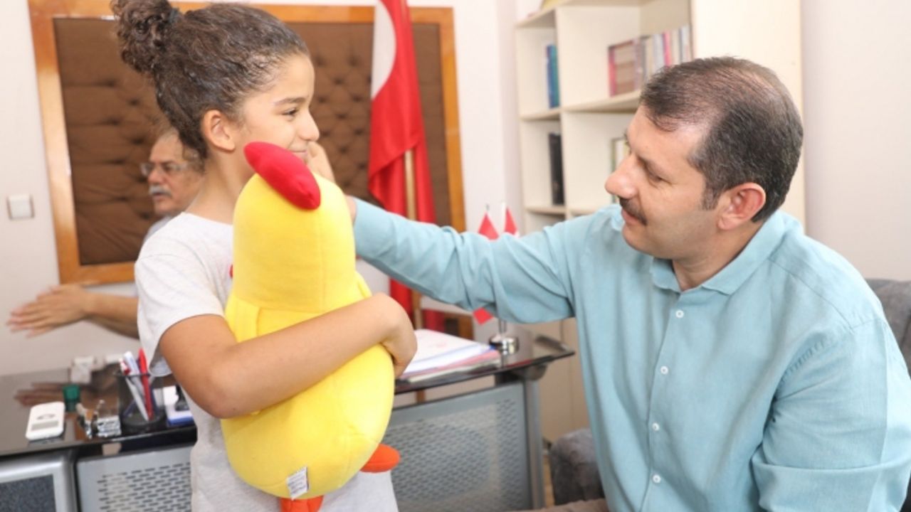 Ayhan bir kez daha birinci oldu