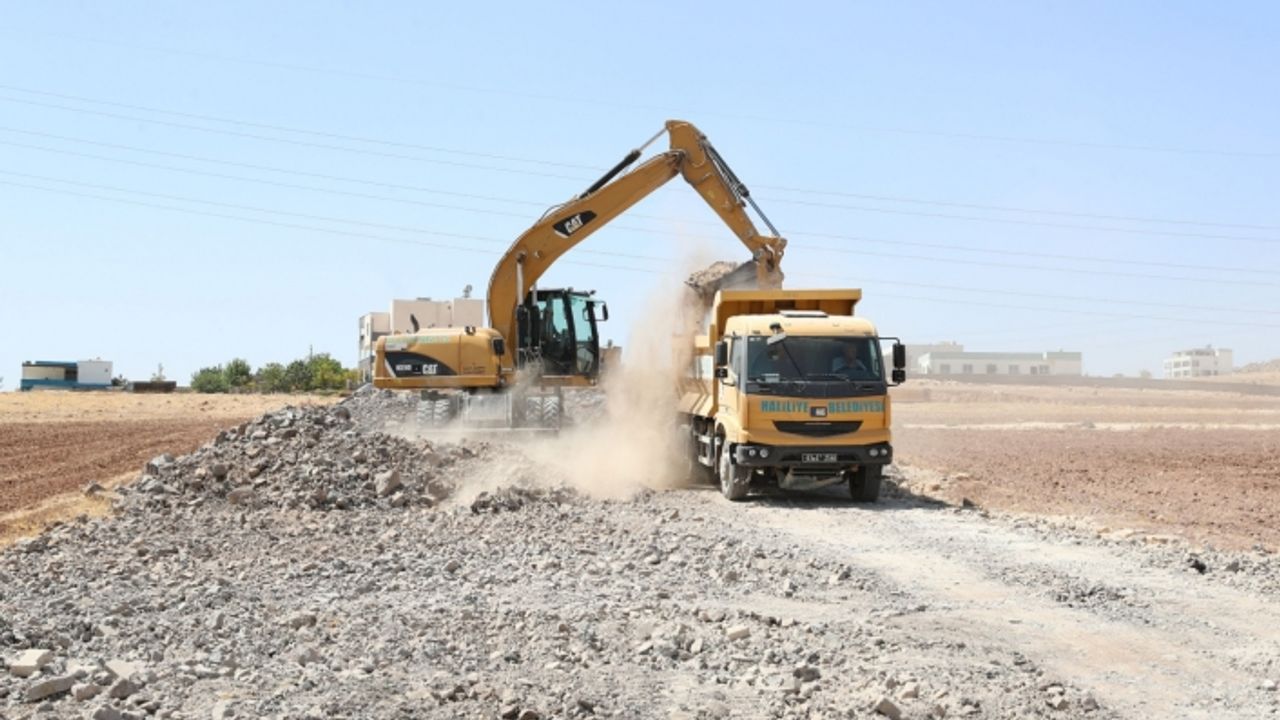 Canpolat, Dağ Eteği bölgesine müjdeyi verdi