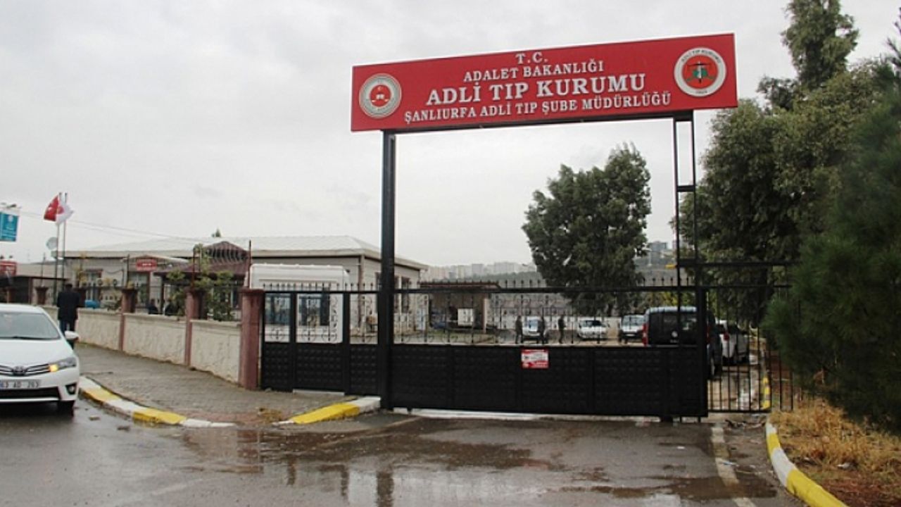 Ekmek parası için çıktığı çatı sonu oldu!