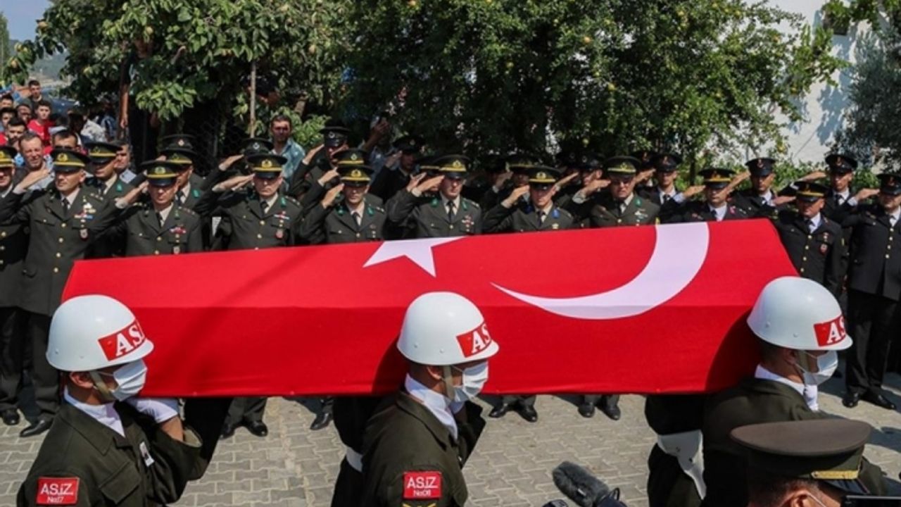 Taciz ateşi sonucu 3 askerimiz şehit oldu