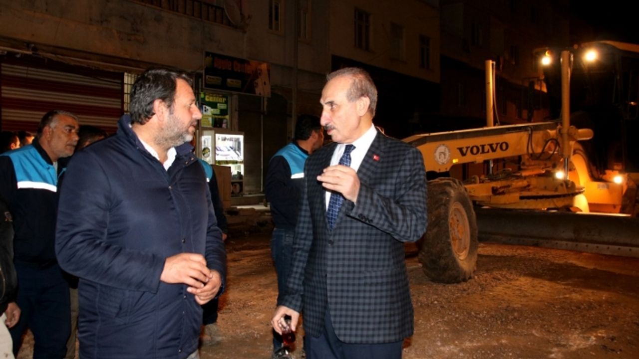Yalçınkaya gece gündüz devam eden çalışmaları inceledi