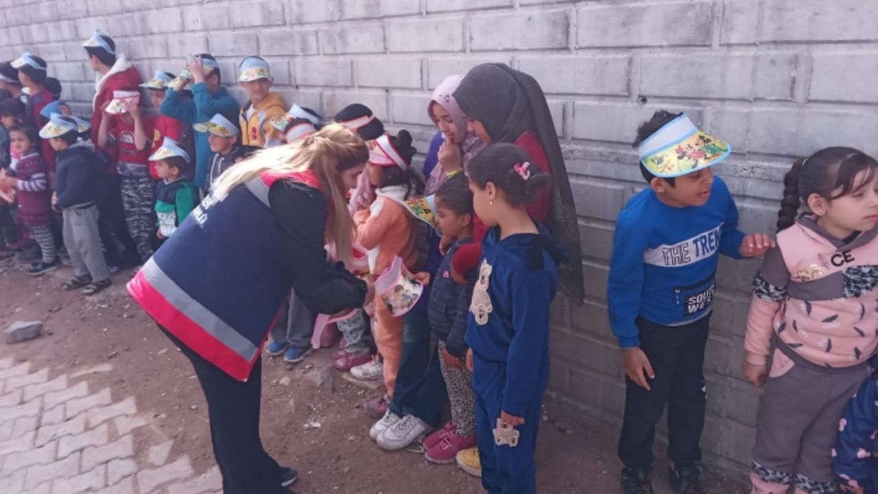 Adıyaman'da yaralar sarılmaya devam ediliyor