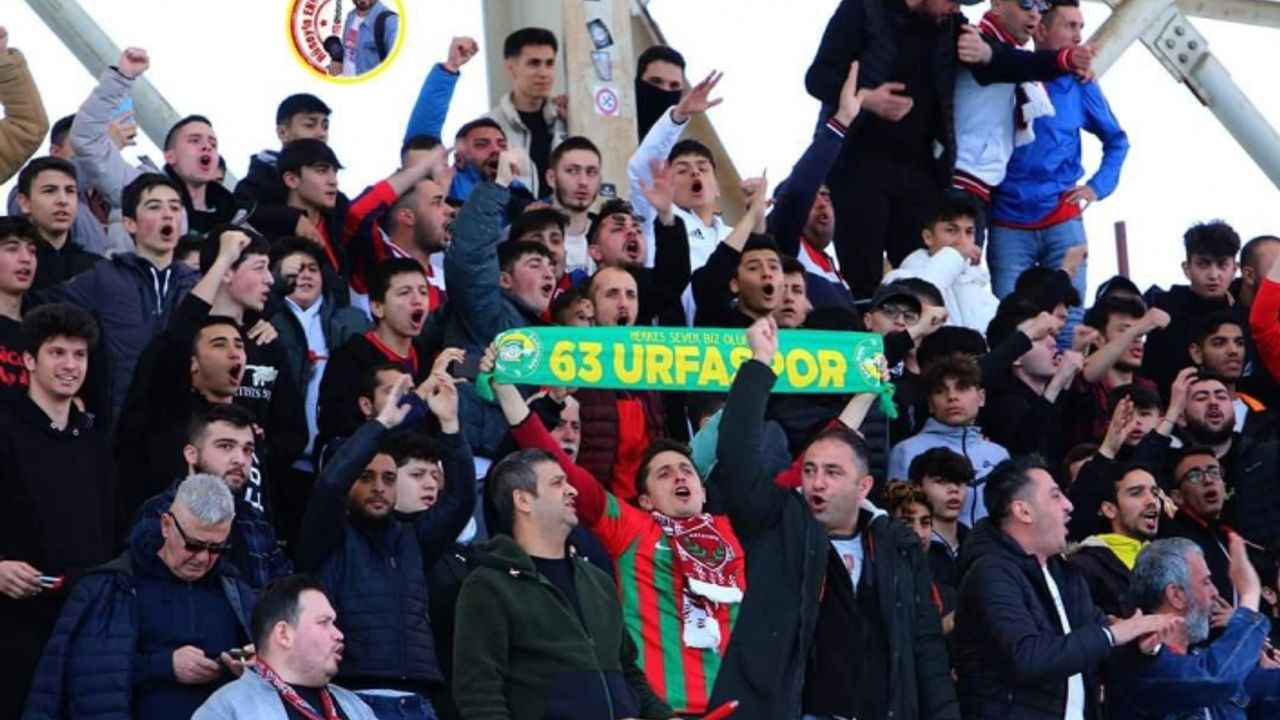 Özel maçta Urfaspor atkıları dikkat çekti