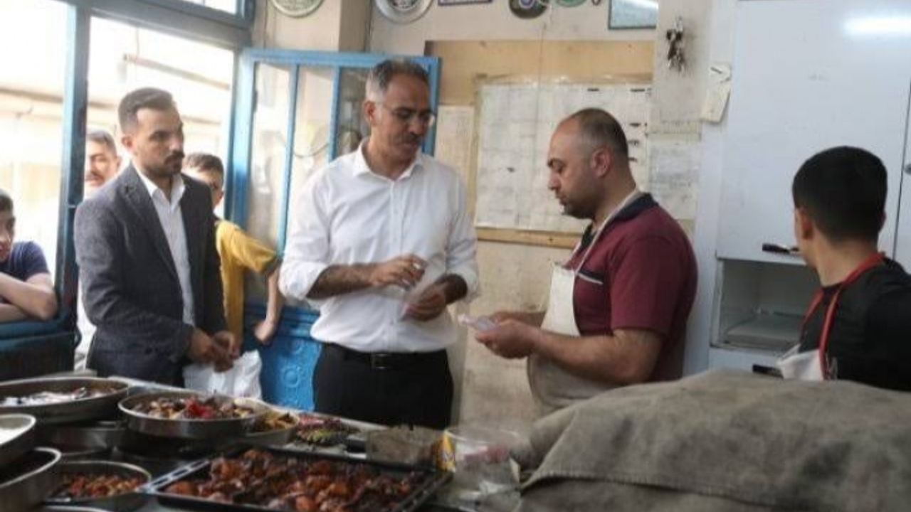 Başkan Kuş Zimem Defterlerini Satın Aldı