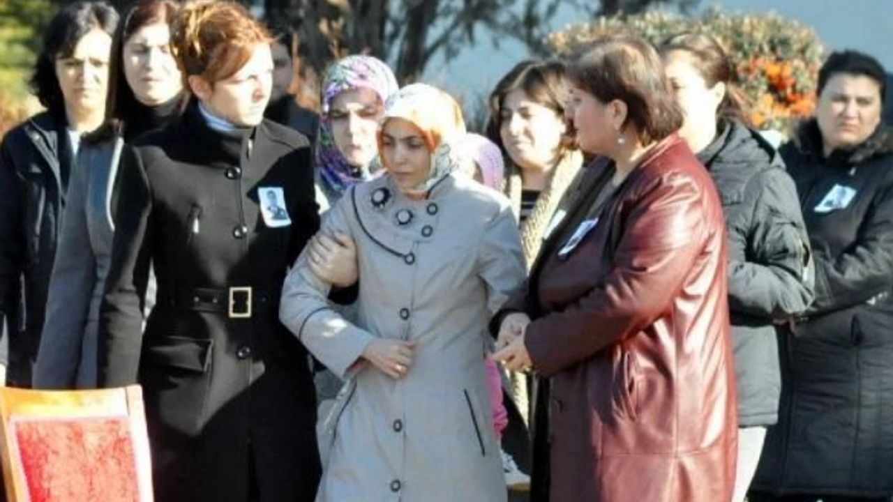 Şehit polisin eşi aracında başından vurulmuş halde bulundu