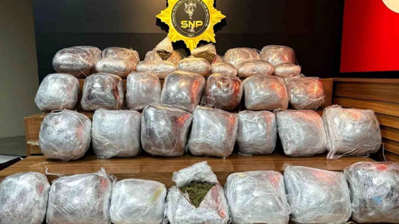 Urfa'da uyuşturucu operasyonunda 11 kişi tutuklandı