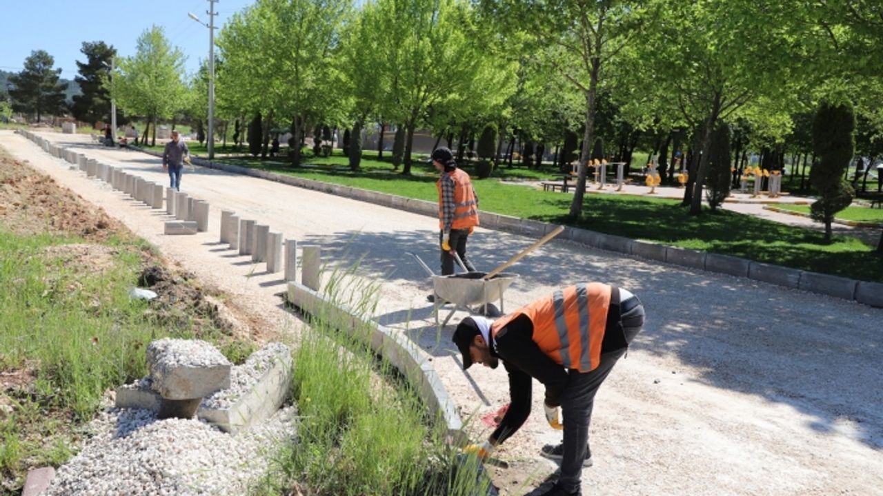 Karaköprü ilçesinde konforlu yollar yapılıyor