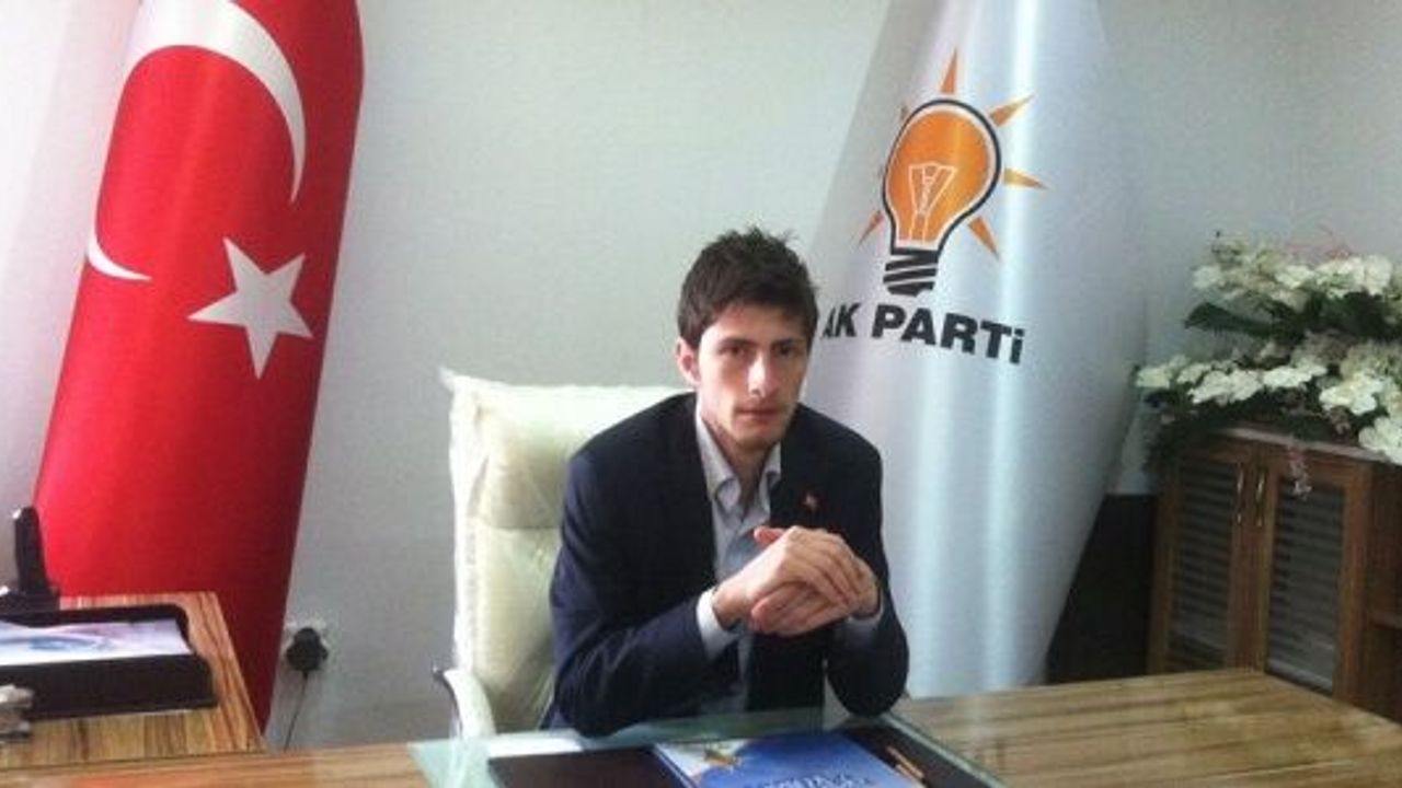 AK Parti Gençlik Kollarına Flaş Aday “ Ayhan adaylığını açıkladı“