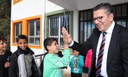 Başkan Albayrak ilçedeki okulları geziyor