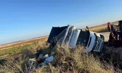 Urfa'da tarım işçilerini taşıyan kamyonet kaza yaptı!