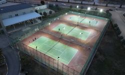 Tenis Dünyası’nda gece ışıklandırma sistemi yenilendi