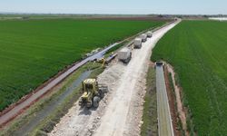 Büyükşehir, karayolları standartlarında yol yapıyor