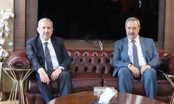Başsağlığı dileklerini iletmek için Urfa'ya geldi