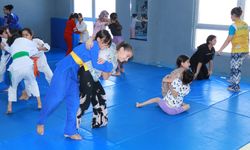 Geleceğin sporcuları Haliliye'de yetişiyor