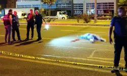 Önce araç çarptı sonra otomobil ezdi