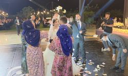 Karakeçili Aşiretinin düğünde renkli görüntüler...