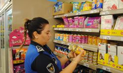 Şanlıurfa Büyükşehir Belediyesi zabıta ekipleri Zincir marketleri denetledi