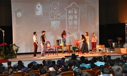 Şanlıurfa'da tiyatro şenliği başladı