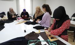 Şehitlik Millet Evi'nde kadınlara eğitim ve hobi desteği