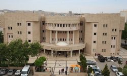 Urfa Adliyesi önünde kavga!