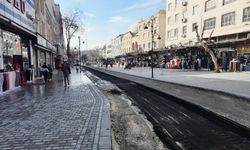 Divanyolu’nda asfalt hazırlığı başladı