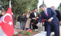 Urfa Şehitliğinde anma töreni...