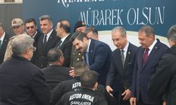 Urfa'da tarihi camide bayramlaşma