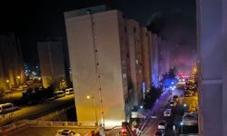 Gece Yarısı Bina Alevlere Teslim Oldu