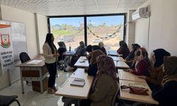 Kadınlara “Aile ve İnternet” Eğitimi Verildi