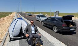 Bozova’da TOKİ krizi: CHP İlçe Başkanı Gül oturma eylemi başlattı