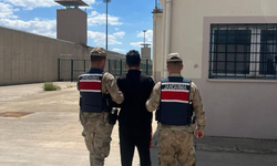7 yıl cezası vardı! Karaköprü’de kıskıvrak yakalandı