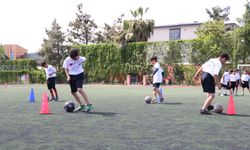 Büyükşehir, geleceğin futbolcularını yetiştiriyor
