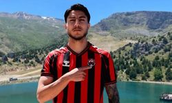 Urfaspor forması giyiyordu! Yeni takımına imza attı